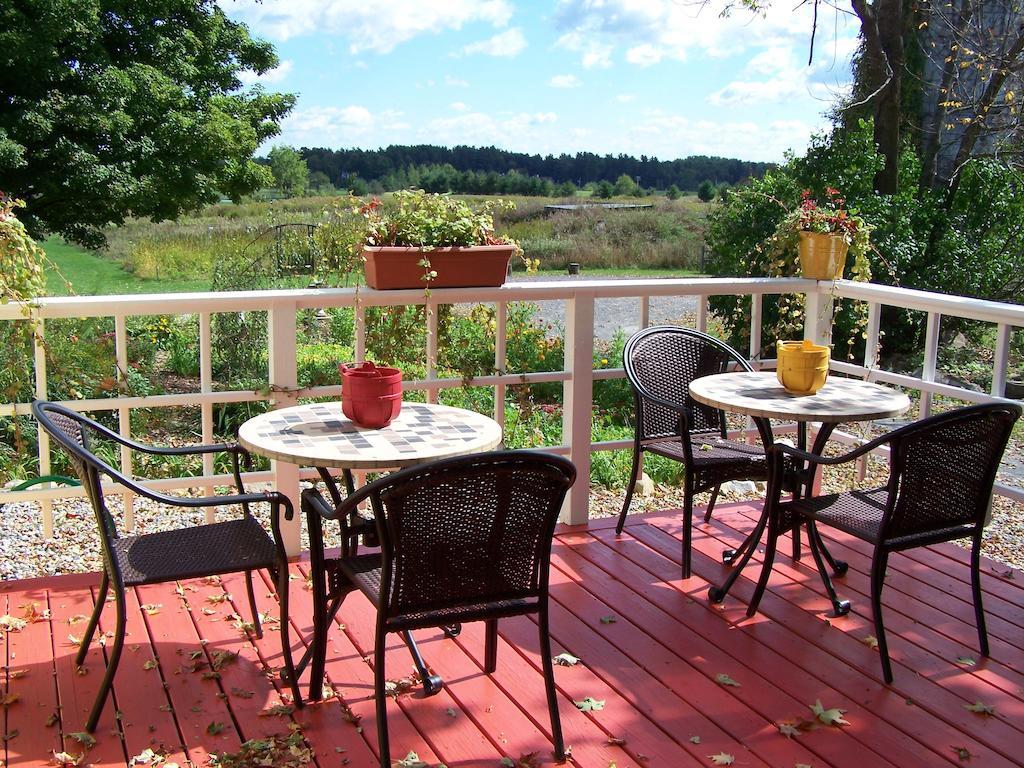 Saratoga Farmstead B&B Саратога-Спрингс Экстерьер фото